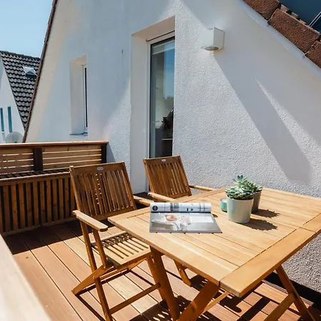 Stewohood Apartman *